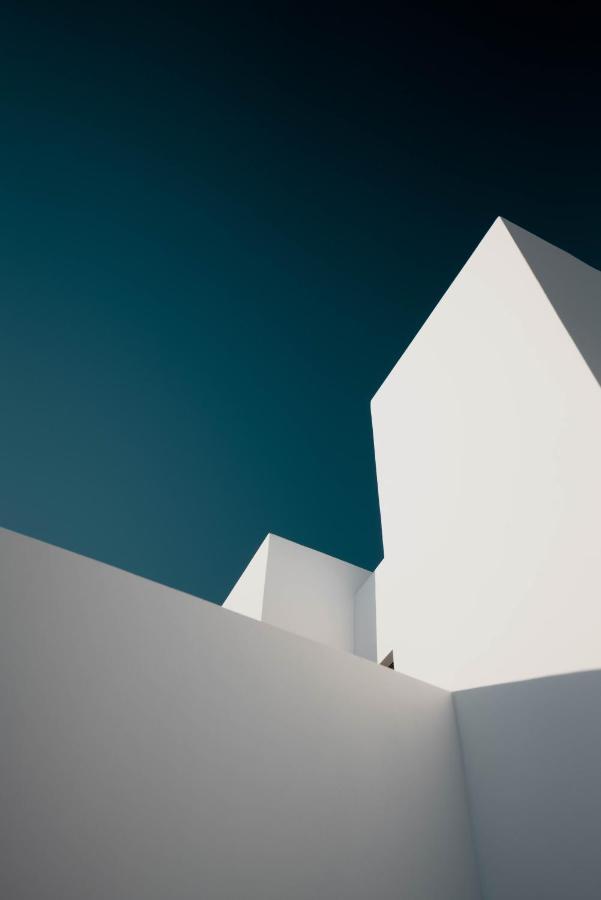 Cubic Mykonos Seafront Design Suites أورنوس المظهر الخارجي الصورة